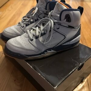 Air Jodran Gray navy blue orange